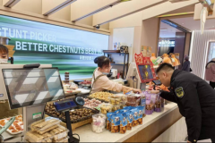 聚焦食物平安 守护佳节——赛罕区市场监视办理
